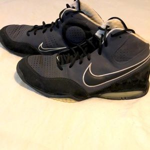 NIKE MAX AIR SIZE 12